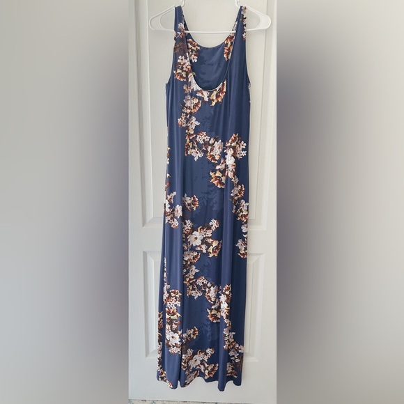 Tommy Bahama “spice market” blue floral maxi dress - Picture 7 of 7